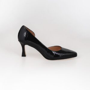 shiny-black-french-heels-am-byagapi-4